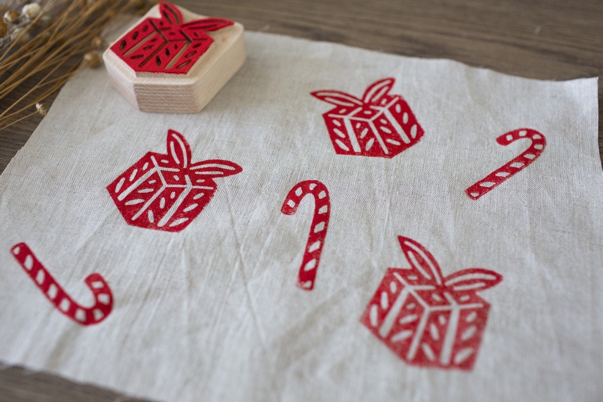 Gift stamp, present stamp, christmas wrapping paper, christmas greeting card, textile art, carved stamp, pottery stamp, indian wooden stamp